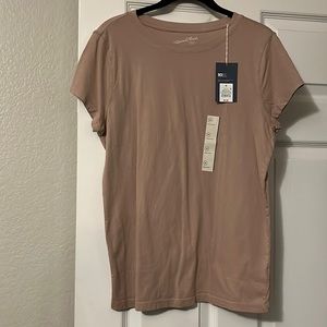 Brand New tan casual tee-shirt